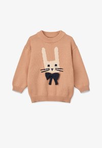 Nem kiválasztott, Pink