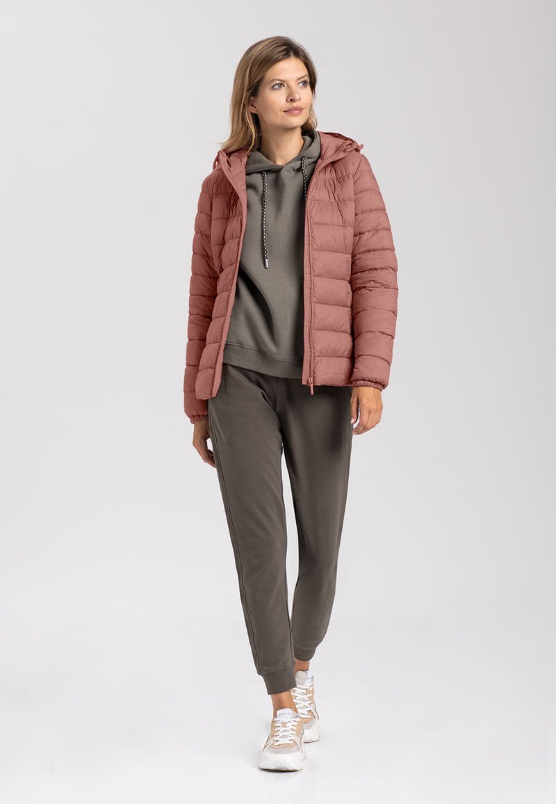 Damen Leichte Jacken | Volcano J-HOLA Daunenjacke pink - AR94911 Damen Leichte Jacken | Volcano J-HOLA Daunenjacke pink - AR94911