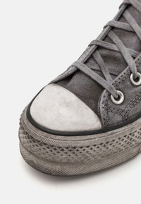 Converse CHUCK TAYLOR ALL STAR LIFT UNISEX Zapatillas altas