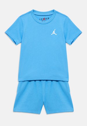 BROOKLYN SET - Šortky - university blue