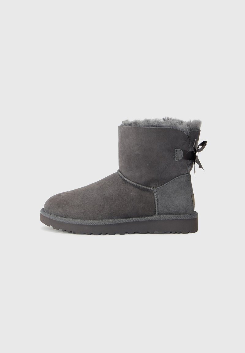 UGG MINI BAILEY BOW II - Vinterstøvler - obsidian