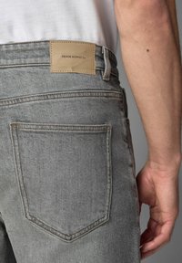 Next VINTAGE STRETCH AUTHENTIC - Traperice opuštenog kroja - grey washed