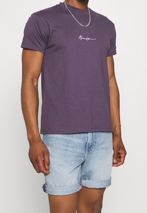 T-Shirt print - purple