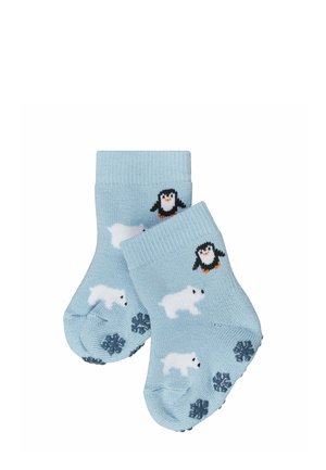 Hellblaue Socken mit Pinguin- und Eisbärmotiven, die auf den Sohlen Schneeflockenmuster aufweisen; aus gestricktem Material gefertigt.