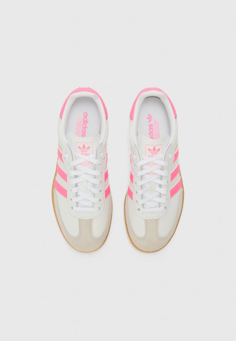 adidas gazelle silver green womens ADIDAS ORIGINALS Damen-Sneaker Samba OG, wei und lila  Pavidas
