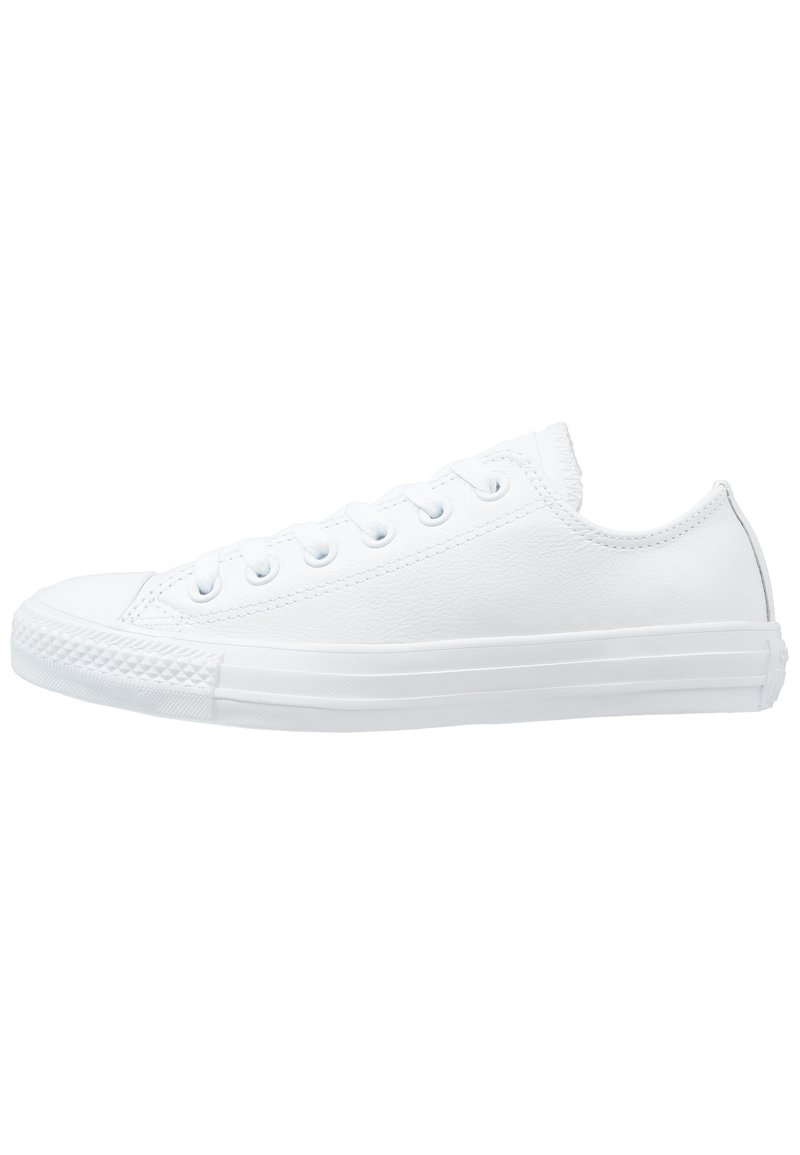 Fehér alacsony szárú sneaker sima bőrből, hat fűzőlyukkal, gumitalppal és klasszikus gyémánt mintázattal ellátott textured orral.
