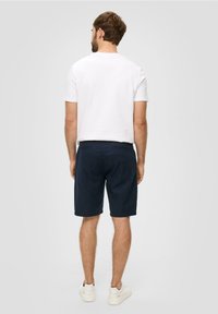 s.Oliver RELAXED FIT - Shorts - navy