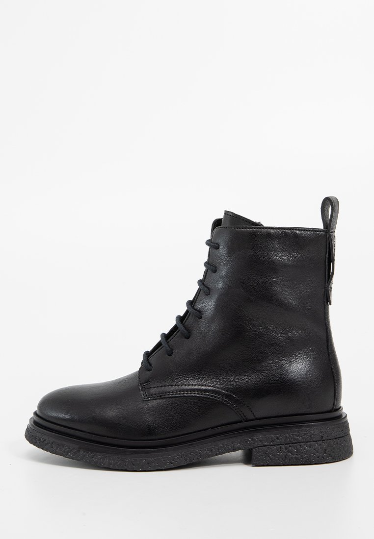 Marc O’Polo Veterboots zwart Marc O’Polo Veterboots zwart