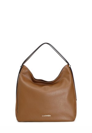 Bruine leren hobo tas met een gladde textuur, gebogen vorm en een zwarte accent handgreep. Voorzien van een gouden logo aan de voorkant.