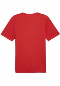 Camiseta roja de manga corta hecha de tela suave y ligera. Cuello redondo con un diseño de espalda simple y sin costuras, sin patrones ni acentos.