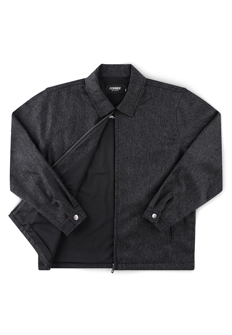 Leichte Jacke
