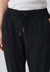 OPUS ELOPA REMIX - Stoffhose - black
