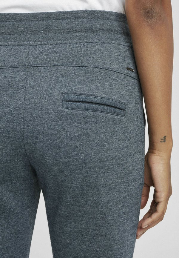 OXOLIVIA REGULAR FIT - Tracksuit bottoms - ins bl mel4