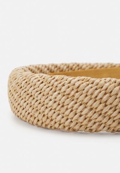 WEEKEND MaxMara ESCHILO - Hajformázó kiegészítő - beige