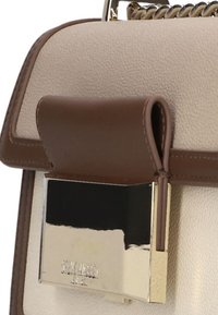 Steve Madden Cross body bag - brn multi