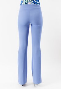 MESANGE Pantaloni - lilla