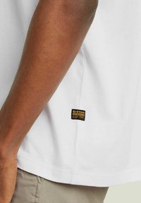 G-STAR ENGINE BACK GRAPHIC - T-shirt print - white