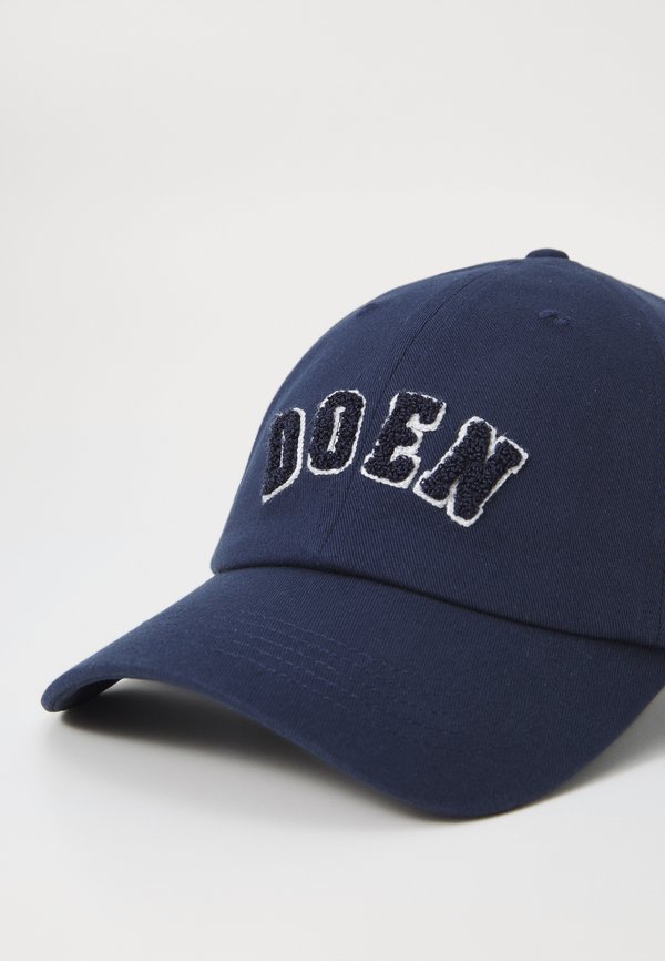 GAP X DOEN BBALL HAT - Cap2