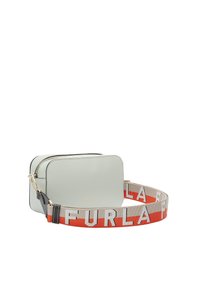 Borsa a tracolla in pelle verde chiaro, di forma rettangolare, con hardware dorato e una tracolla in tessuto con la scritta "FURLA" in rosso e beige.