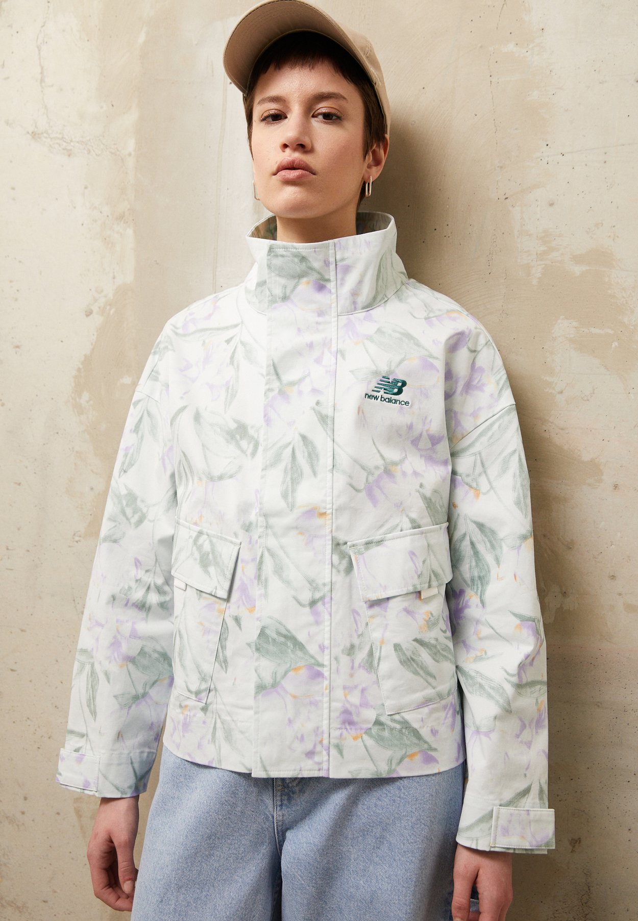 NB ESSENTIALS BLOOMY JACKET