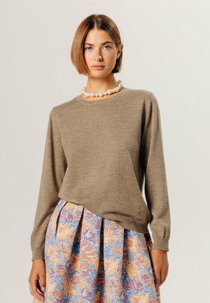 ROUND-NECK - Trui - beige