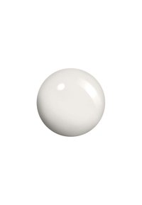 Sphère en céramique blanche et brillante avec une surface lisse et réfléchissante et une forme parfaitement ronde, sans motifs ni accents.