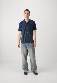 DOCKERS CAMP COLLAR - Overhemd - navy