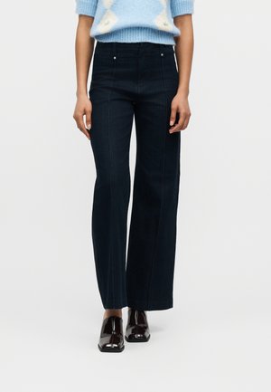 VMMARLA PINTUCKS - Wide Leg - dark blue denim