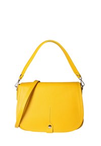 Sac à main en cuir jaune avec une finition texturée, une fermeture à rabat et à la fois une poignée supérieure et une bandoulière amovible.