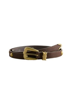 Ceinture en cuir marron avec une finition texturée, dotée d'une boucle en métal doré et de clous décoratifs. Longueur réglable, design épuré.