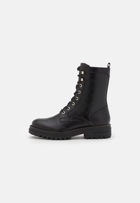 Selected, black