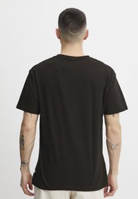 Solid - SDEMMIT  - Basic T-shirt - true black Thumbnail Image 1