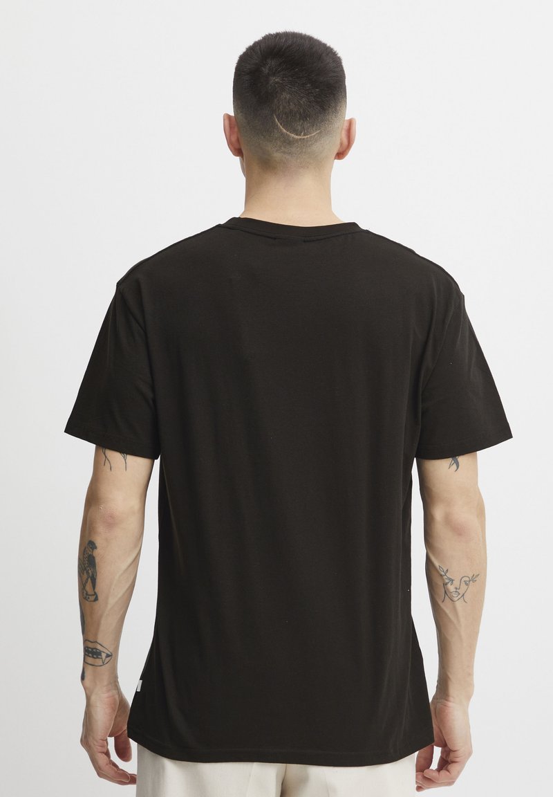 Solid - SDEMMIT  - Basic T-shirt - true black, Enlarge