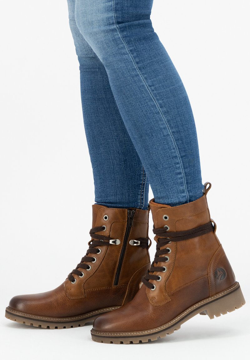 Travelin Snörstövlar - cognac