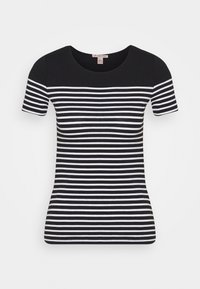 Camiseta de manga corta a rayas blancas y negras con cuello redondo; fabricada en tejido suave; diseño ajustado; rayas horizontales en el cuerpo.
