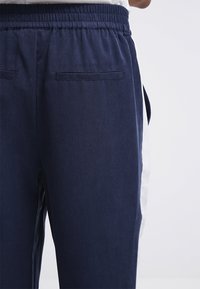 VILA Trousers - dark blue