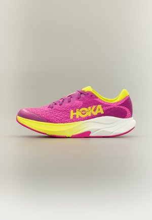 HOKA RINCON 4 BIG - Chaussures de running sur route - fuchsia