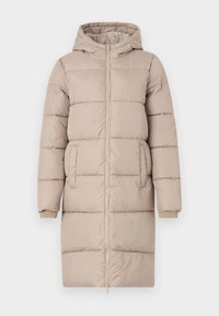 Unselected, silver mink