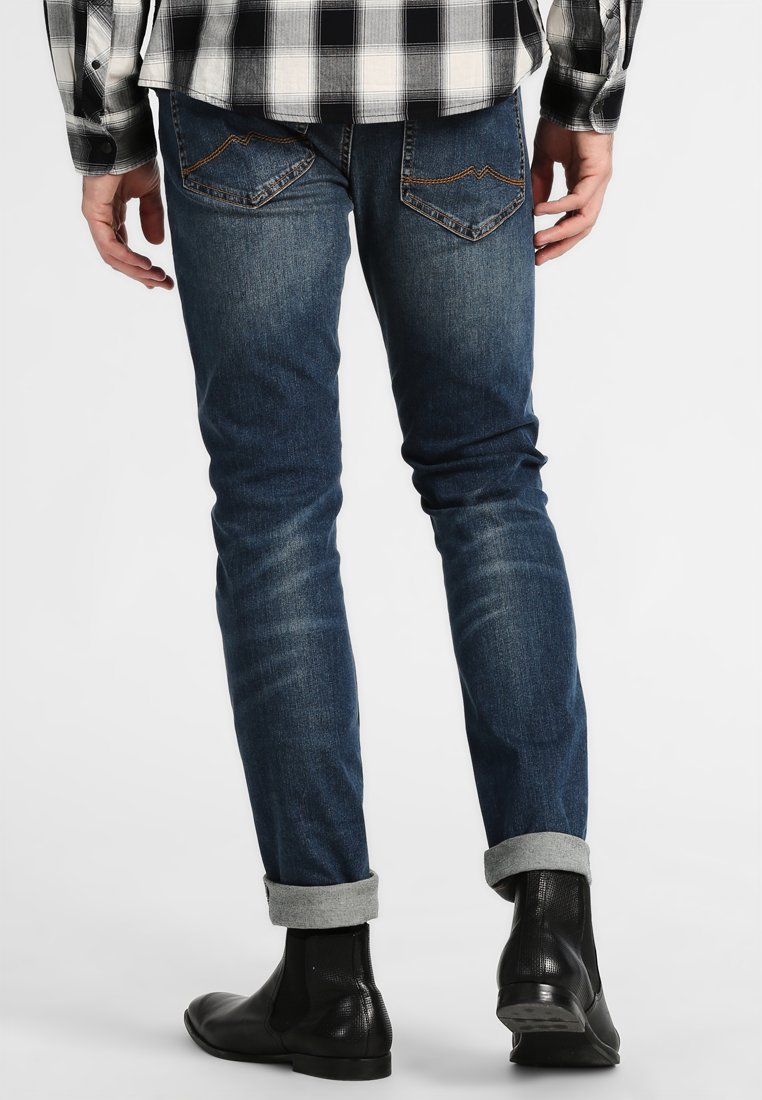 mustang jeans oregon tapered slim fit