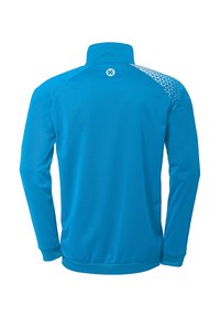 Blauwe jas met een hoge kraag, lange mouwen en een gestructureerde achterkant met een geometrisch patroon. Gemaakt van een gladde, lichte stof.