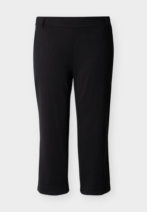 Czarne capri wykonane z elastycznego materiału, z płaskim pasem z przodu i prostymi nogawkami kończącymi się tuż poniżej kolana.