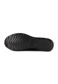 Sole di scarpa con battistrada in gomma nera caratterizzata da un motivo ondulato e sezioni di presa rettangolari, mostrata piatta su uno sfondo bianco.