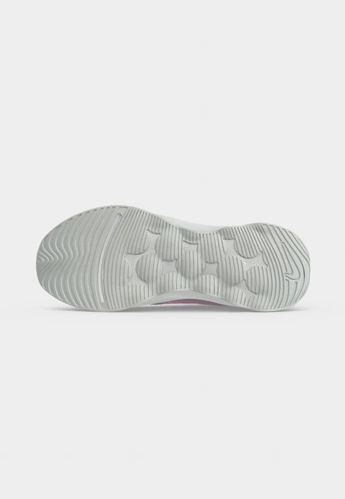 Nike MOTIVA 2 - Trainers - plum fog/fuchsia blast/violet dust/black/platinum tint/photon dust — foto 6