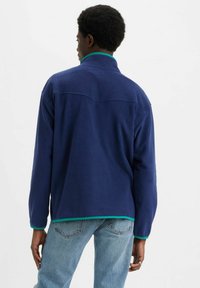 Levi's® BARSTOW SNAP UP EGRET błękit królewski