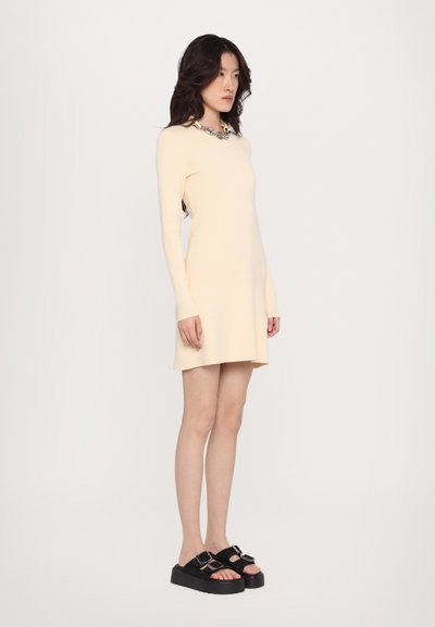 Rabanne Pārliekama kleita - cream