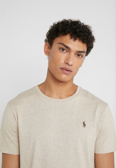 Polo Ralph Lauren CUSTOM SLIM FIT JERSEY CREWNECK T-SHIRT - T-shirt básica - expedition dune