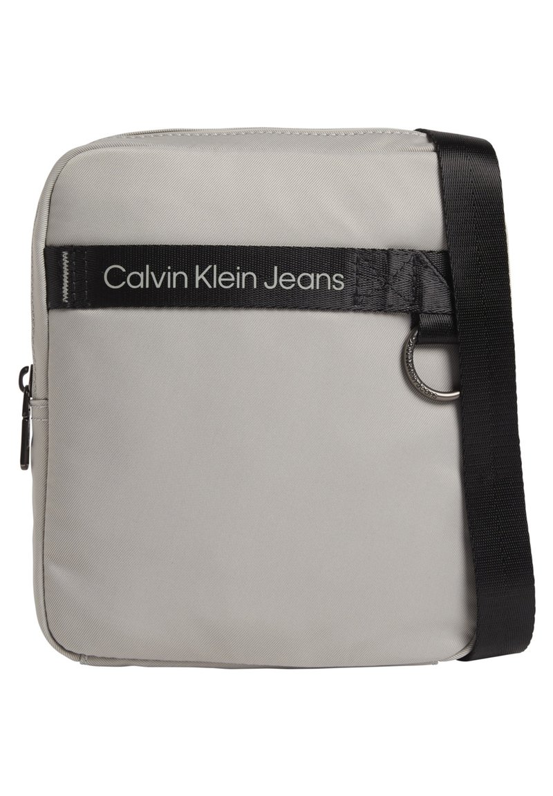 Calvin Klein Schoudertas grau/grijs Zalando.nl