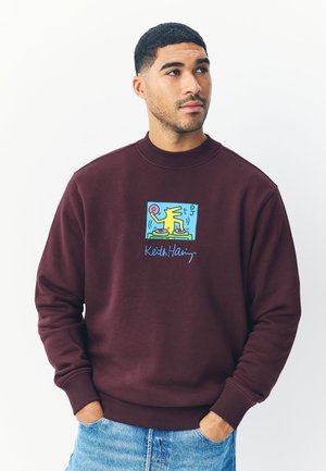 Next REGULAR FIT - KEITH HARING  CREW - Sweatshirt - burgundy red
