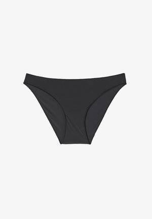 Czarny dół bikini wykonany z gładkiego, elastycznego materiału. Charakteryzuje się niskim stanem, kontrastowym przeszyciem oraz minimalistyczną sylwetką.