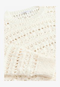 Sélectionné, white ecru